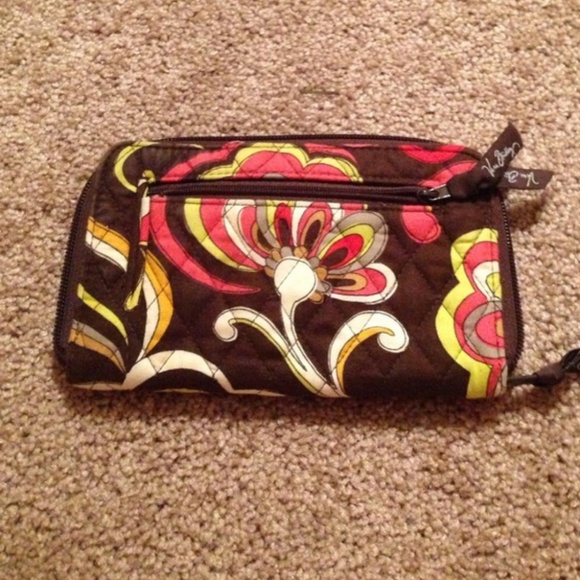 Vera Bradley Handbags - Vera Bradley wallet